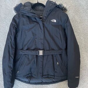 North Face Women’s Large Hyvent Parka- excellent condition